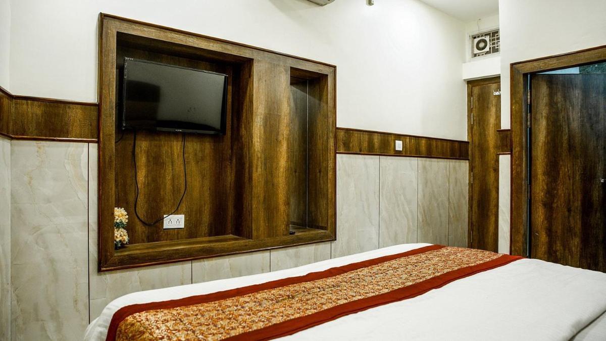 فندق راجوناث جامو المظهر الخارجي الصورة